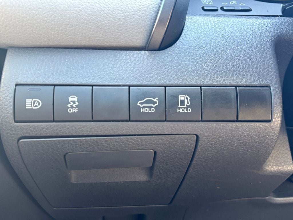 2021 Toyota Camry Hybrid Hybrid LE