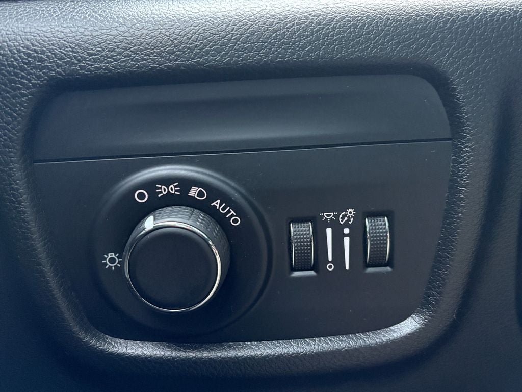 2023 Jeep Grand Cherokee Altitude 4x4