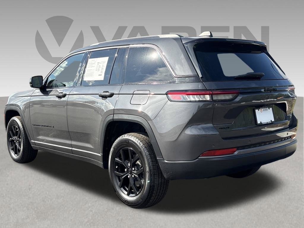 2026 Jeep Grand Cherokee Altitude 4x4