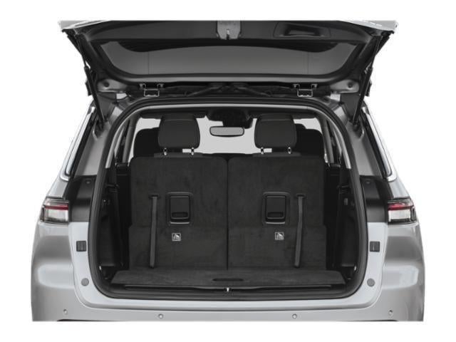 2023 Jeep Grand Cherokee L Laredo 4x2