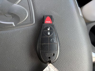 2020 RAM 1500 Classic SLT Crew Cab 4x2 6'4' Box