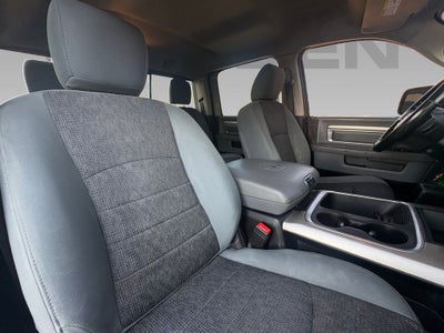 2020 RAM 1500 Classic SLT Crew Cab 4x2 6'4' Box