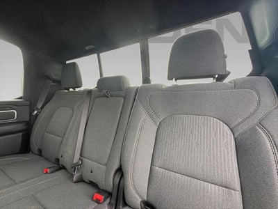 2022 RAM 1500 Big Horn Crew Cab 4x4 5'7' Box