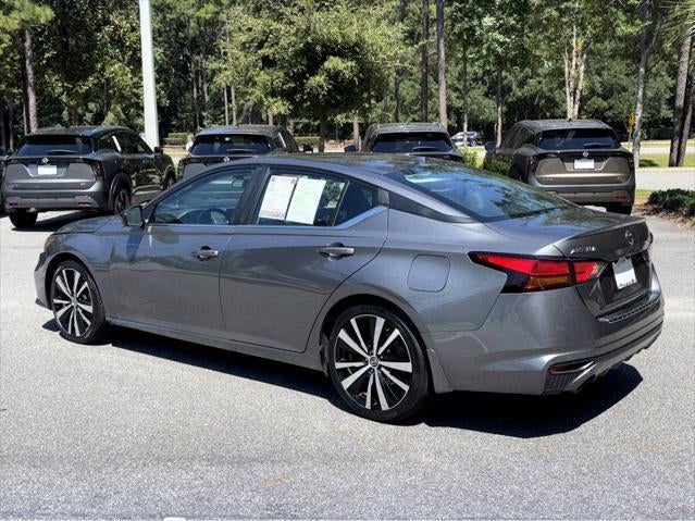 2022 Nissan Altima SR FWD