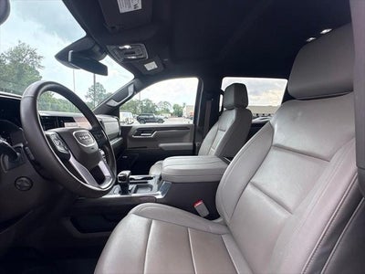 2024 GMC Sierra 1500 4WD Crew Cab Short Box SLT