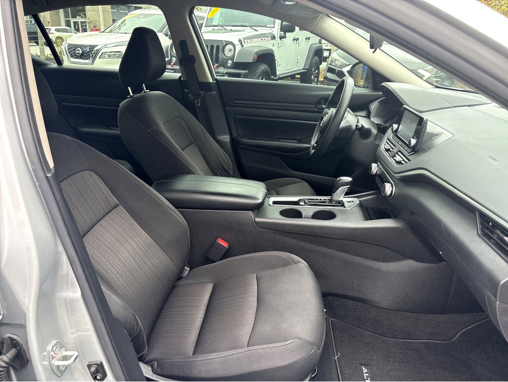 2024 Nissan Altima 2.5 S