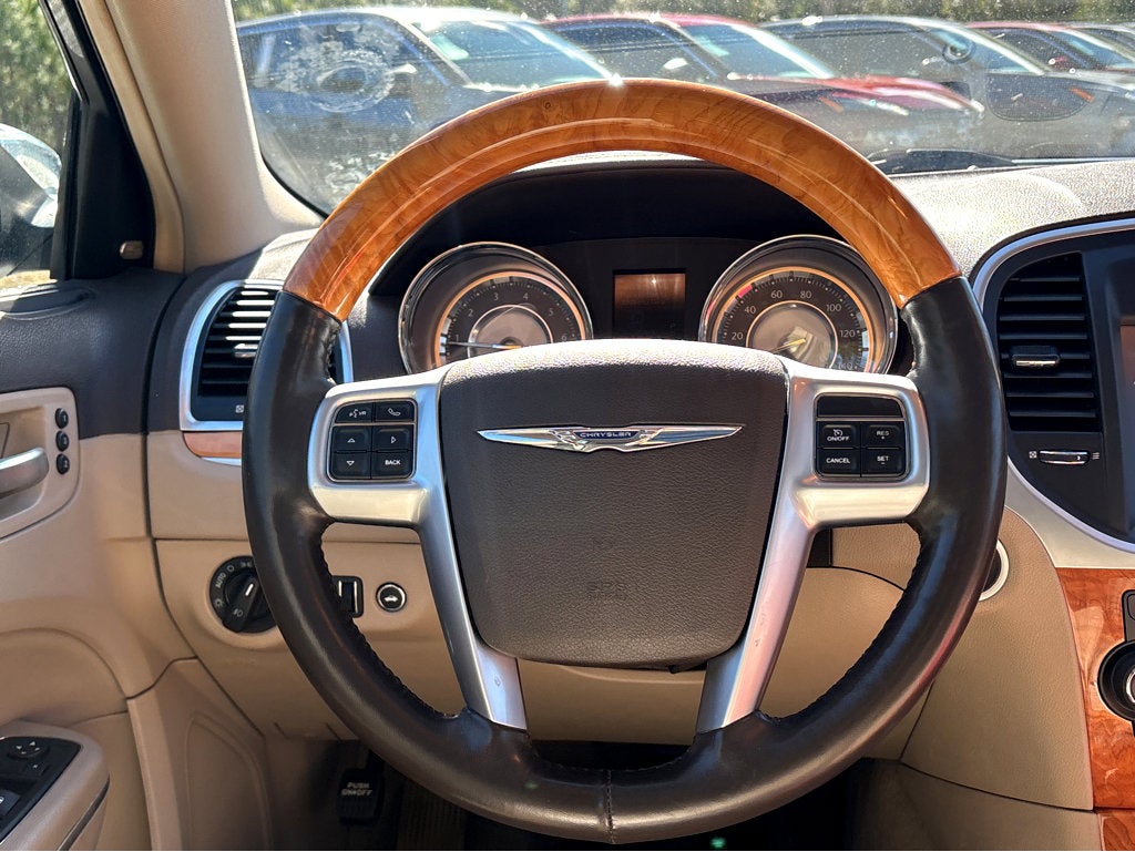 2012 Chrysler 300 Limited