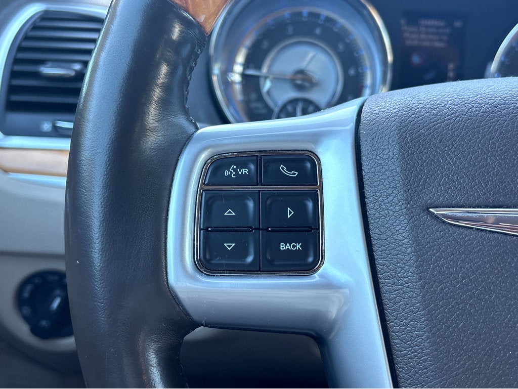 2012 Chrysler 300 Limited