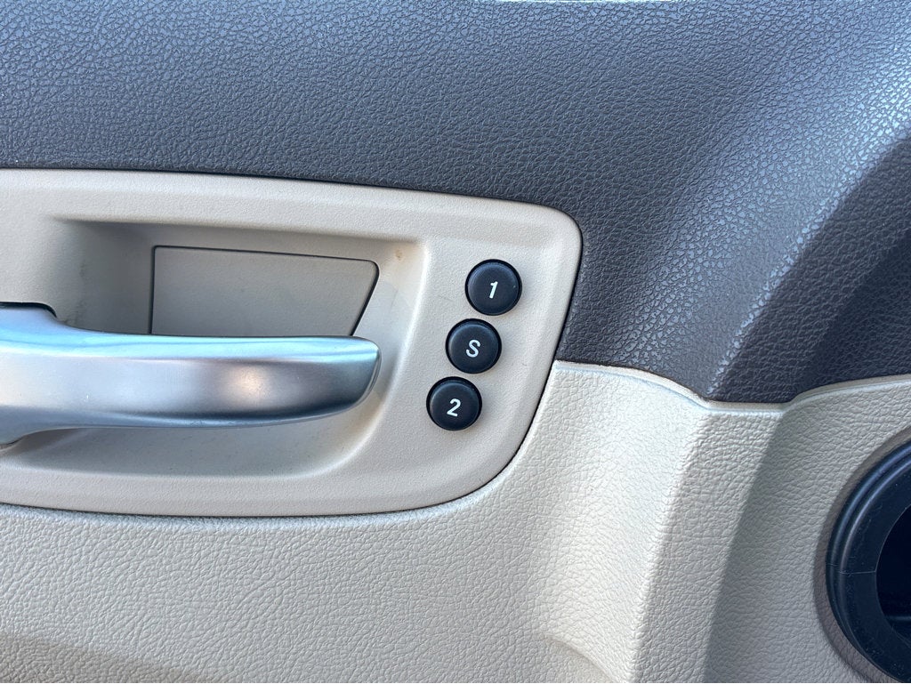 2012 Chrysler 300 Limited