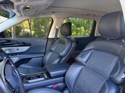 2024 Lincoln Nautilus Reserve