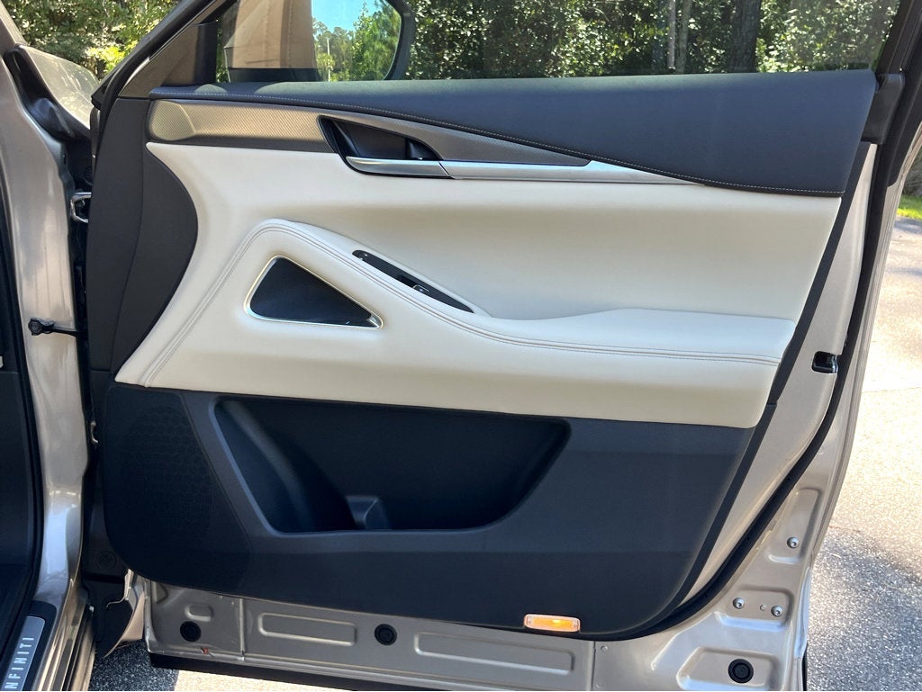 2025 INFINITI QX60 Luxe FWD