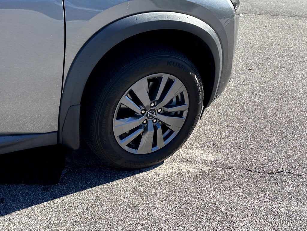 2024 Nissan Pathfinder S