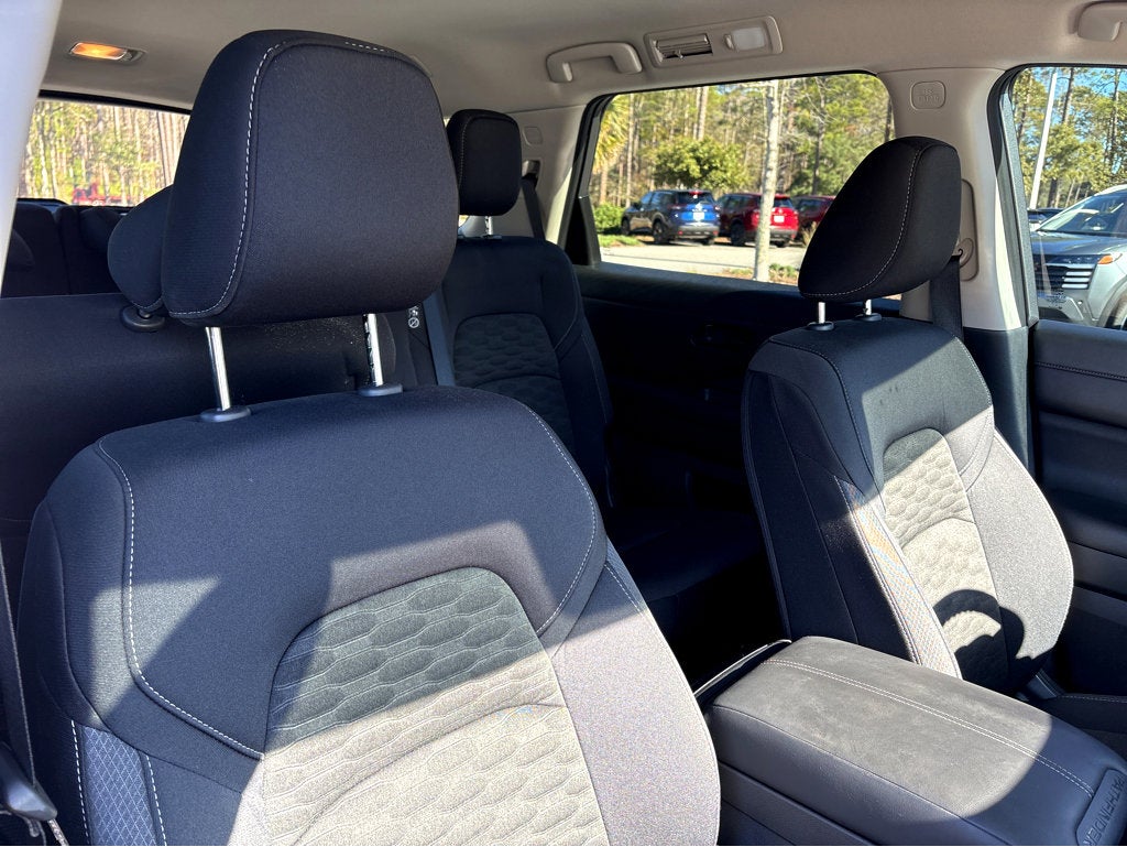 2024 Nissan Pathfinder S