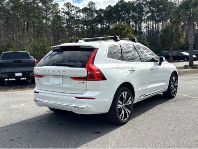 2023 Volvo XC60 Ultimate Bright Theme