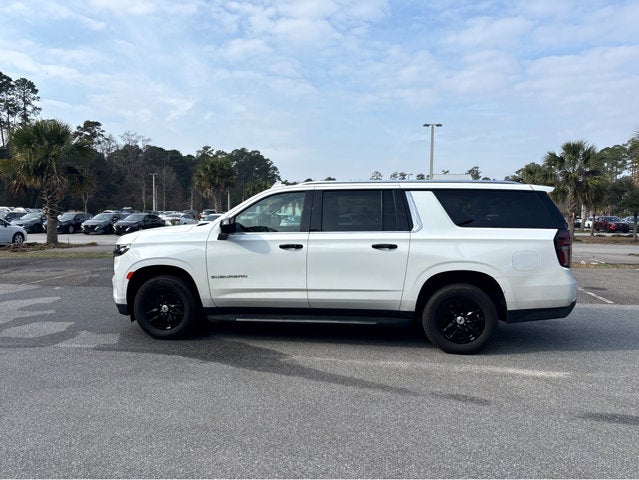 2024 Chevrolet Suburban LT