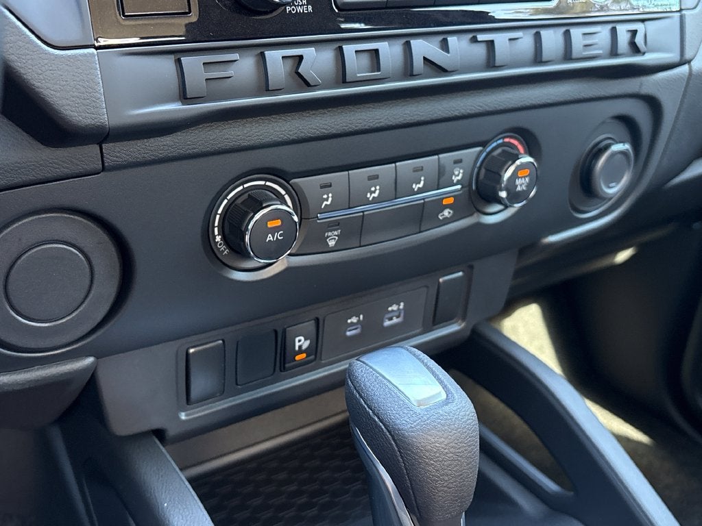 2027 Nissan Frontier King Cab® S
