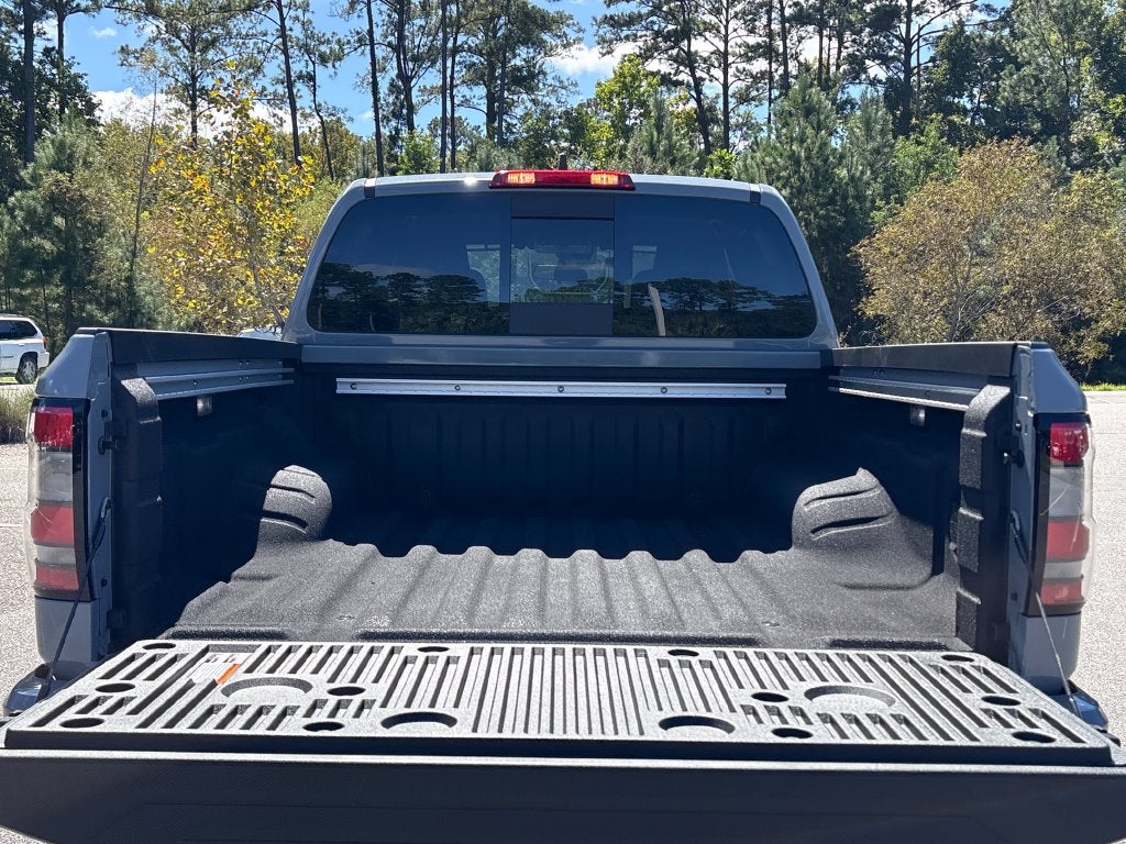 2027 Nissan Frontier Crew Cab PRO-4X®