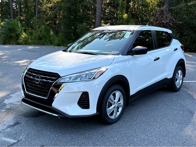 2025 Nissan Kicks Play S