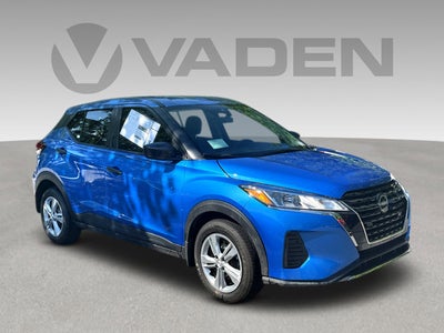 2025 Nissan Kicks Play S
