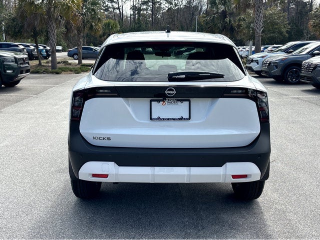 2026 Nissan Kicks S