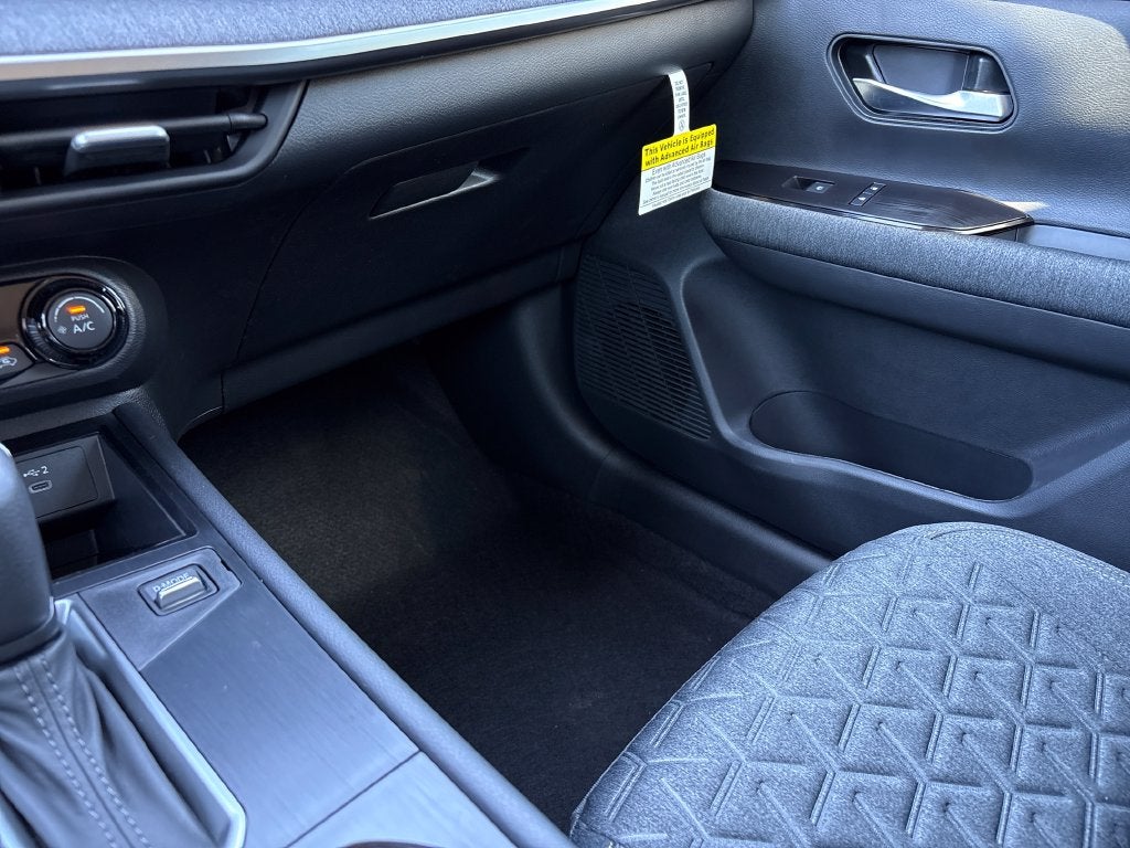 2027 Nissan Kicks SV