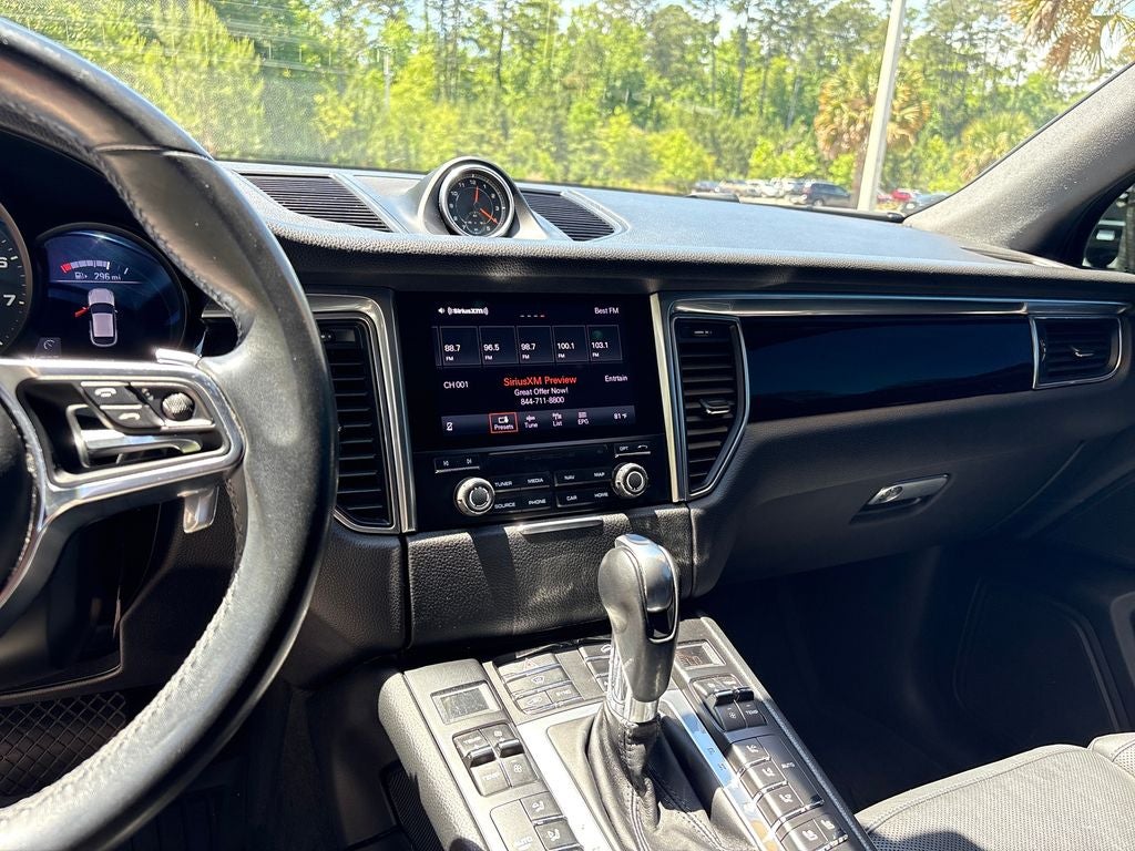 2018 Porsche Macan Base