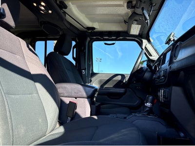 2021 Jeep Gladiator Willys