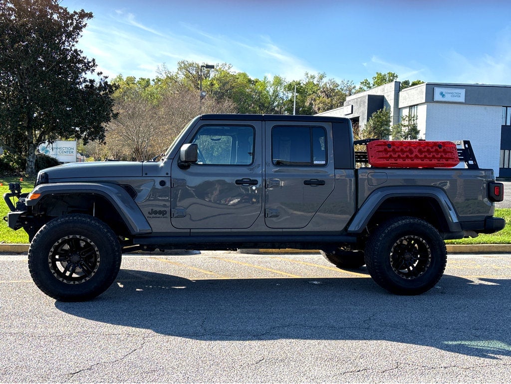 2021 Jeep Gladiator Willys
