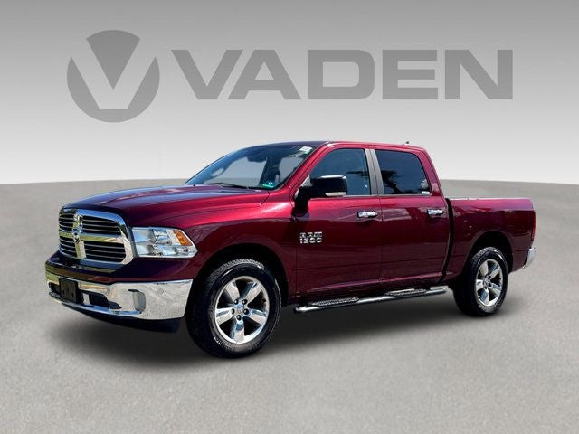 2018 RAM 1500 Big Horn 4x4 Crew Cab 5'7's photo