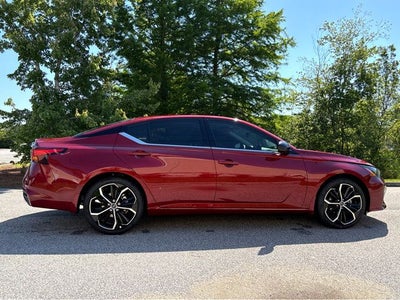 2026 Nissan Altima 2.5 SR