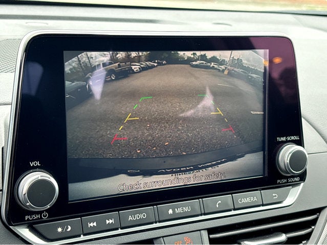 2025 Nissan Altima SR