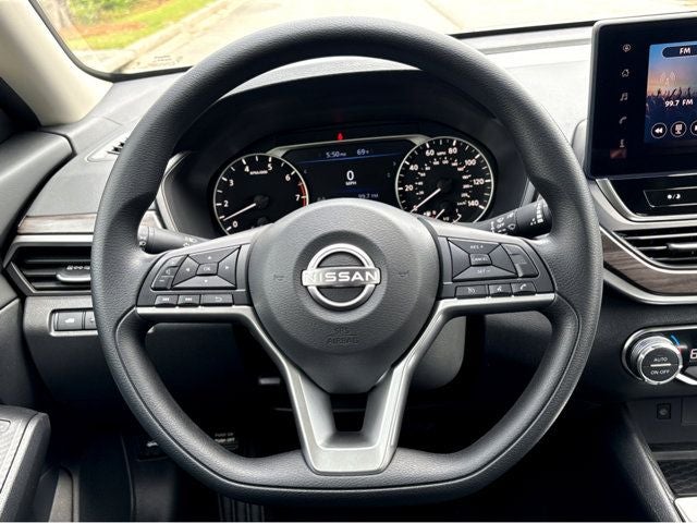 2026 Nissan Altima 2.5 SV