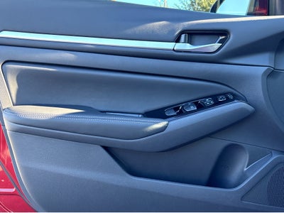 2025 Nissan Altima SL