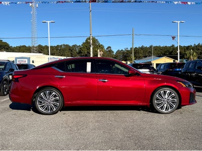 2025 Nissan Altima SL