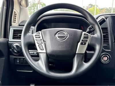 2023 Nissan Titan SV
