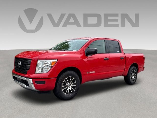 2023 Nissan Titan SV