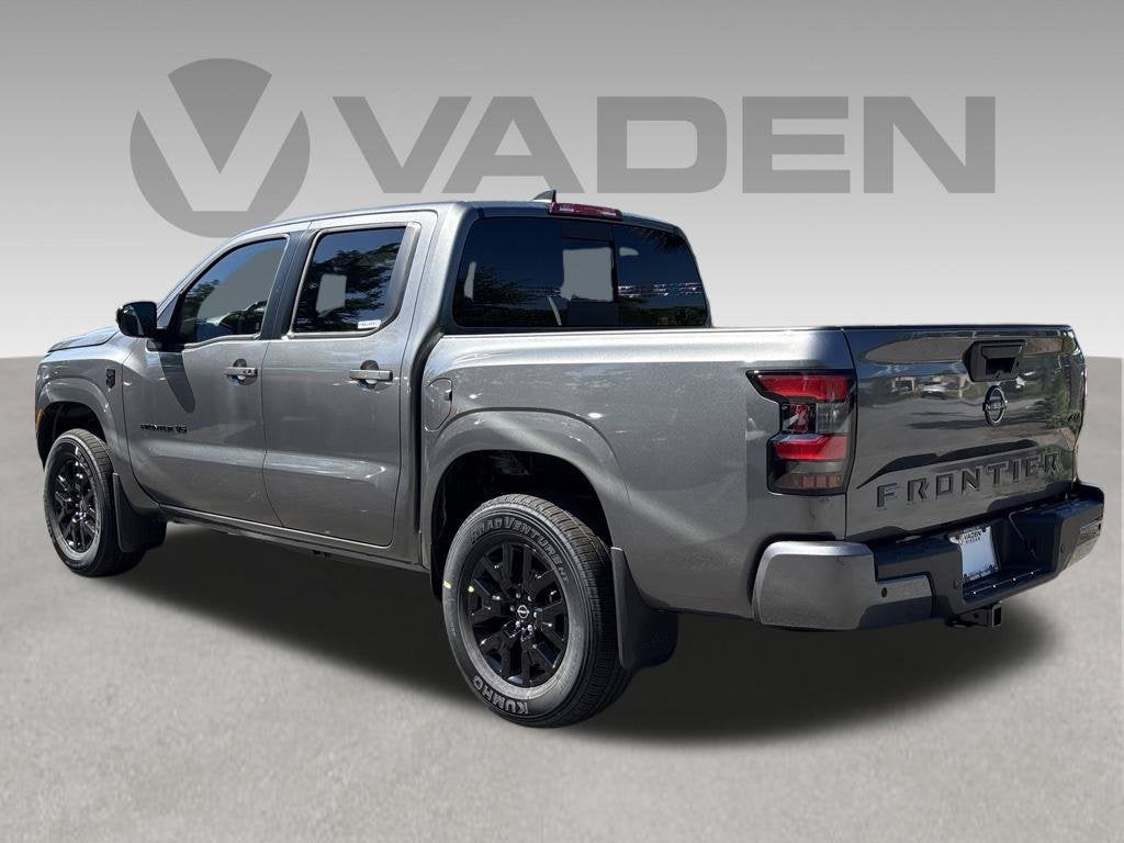 2027 Nissan Frontier SV