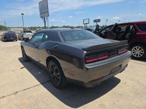 2023 Dodge Challenger SXT