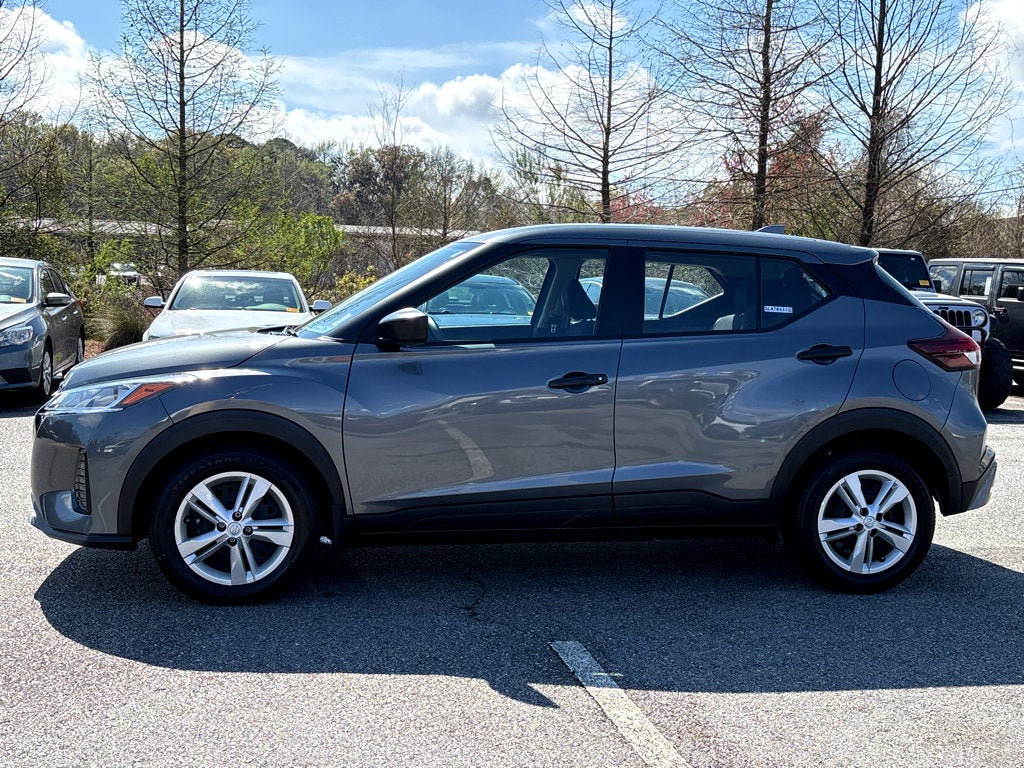 2025 Nissan Kicks Play S