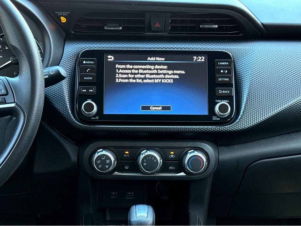 2023 Nissan Kicks SV