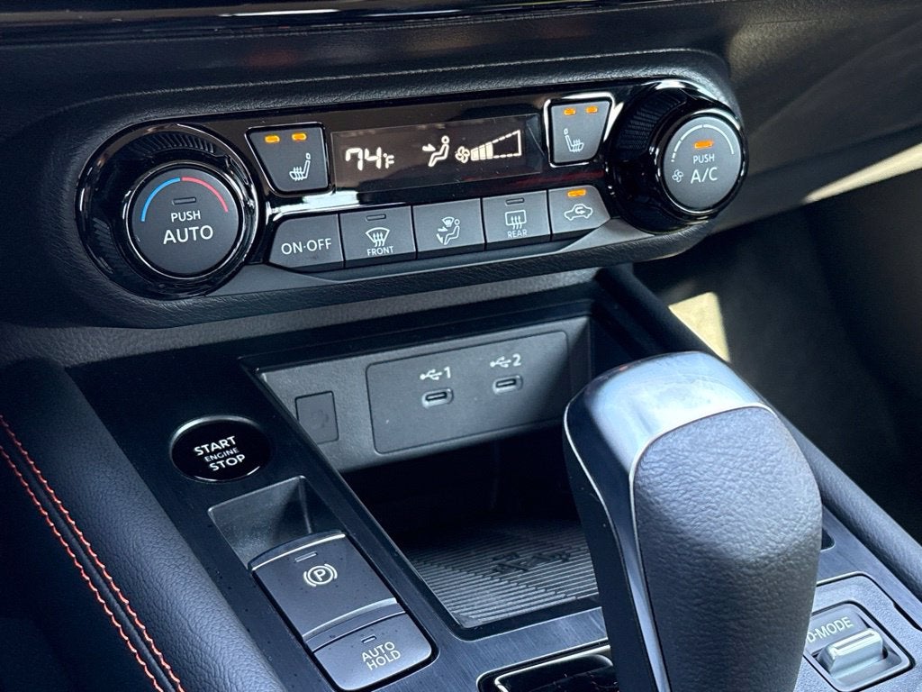2027 Nissan Kicks SV
