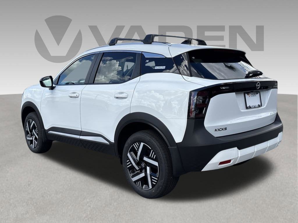 2027 Nissan Kicks SV