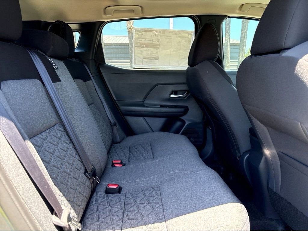 2027 Nissan Kicks SV