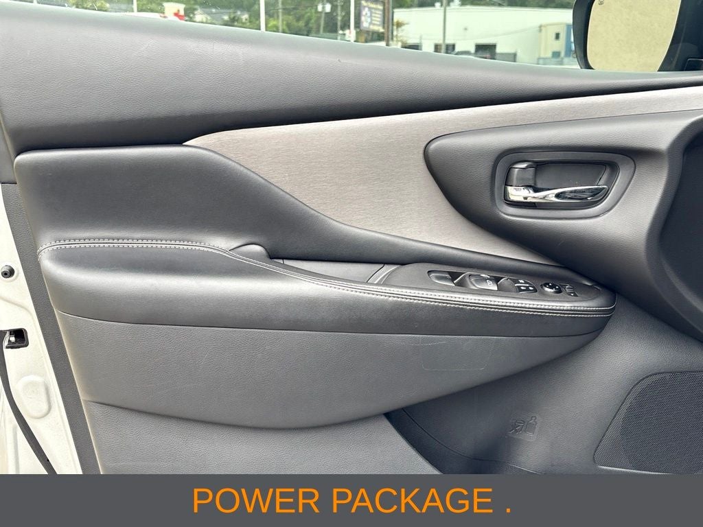 2023 Nissan Murano SV