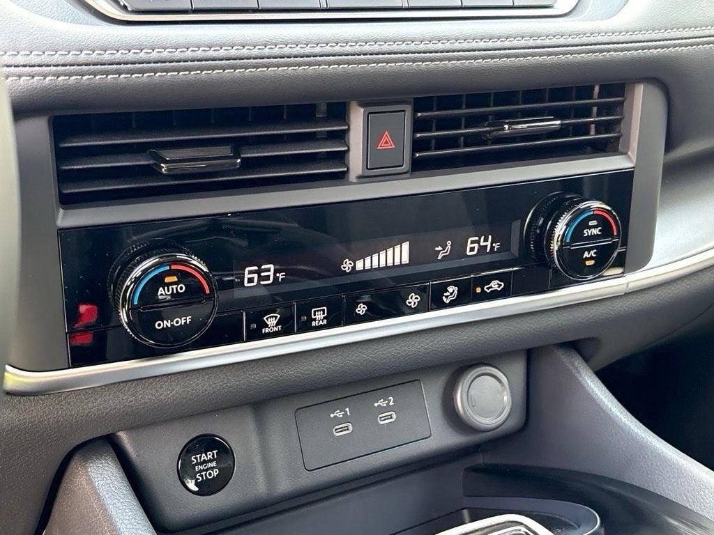 2027 Nissan Rogue SV