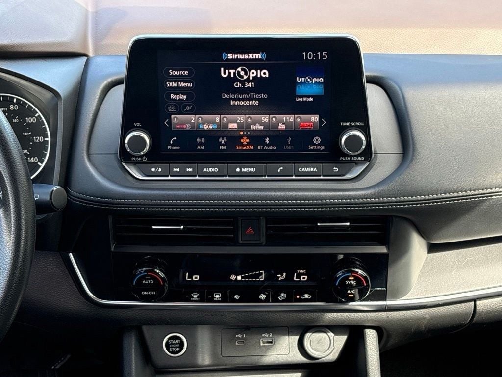 2022 Nissan Rogue SV