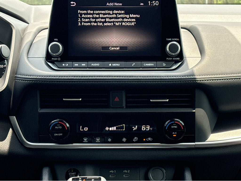 2026 Nissan Rogue SV