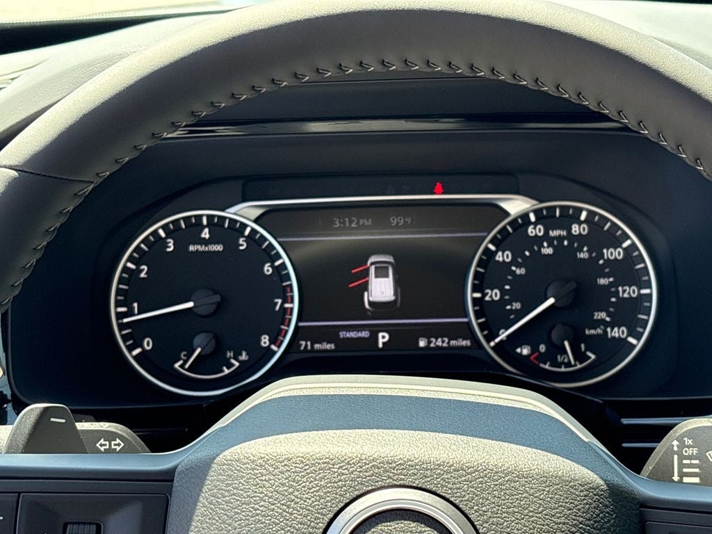 2026 Nissan Pathfinder SV