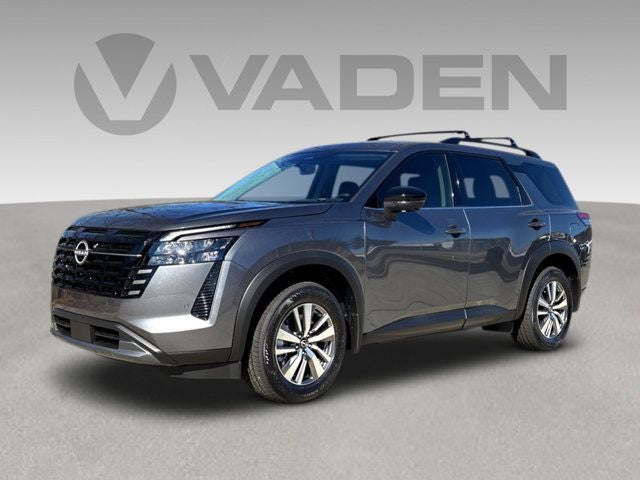2026 Nissan Pathfinder SL 2WD's photo