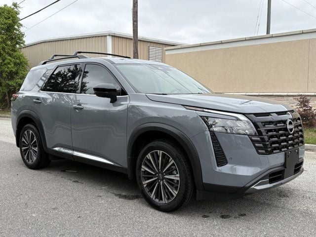 2026 Nissan Pathfinder Platinum 2WD's photo